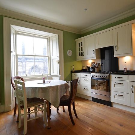 Royal Mile Elegance - Space & Luxury Apartment Edinburgh Ngoại thất bức ảnh