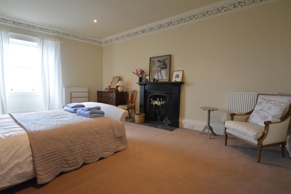 Royal Mile Elegance - Space & Luxury Apartment Edinburgh Ngoại thất bức ảnh